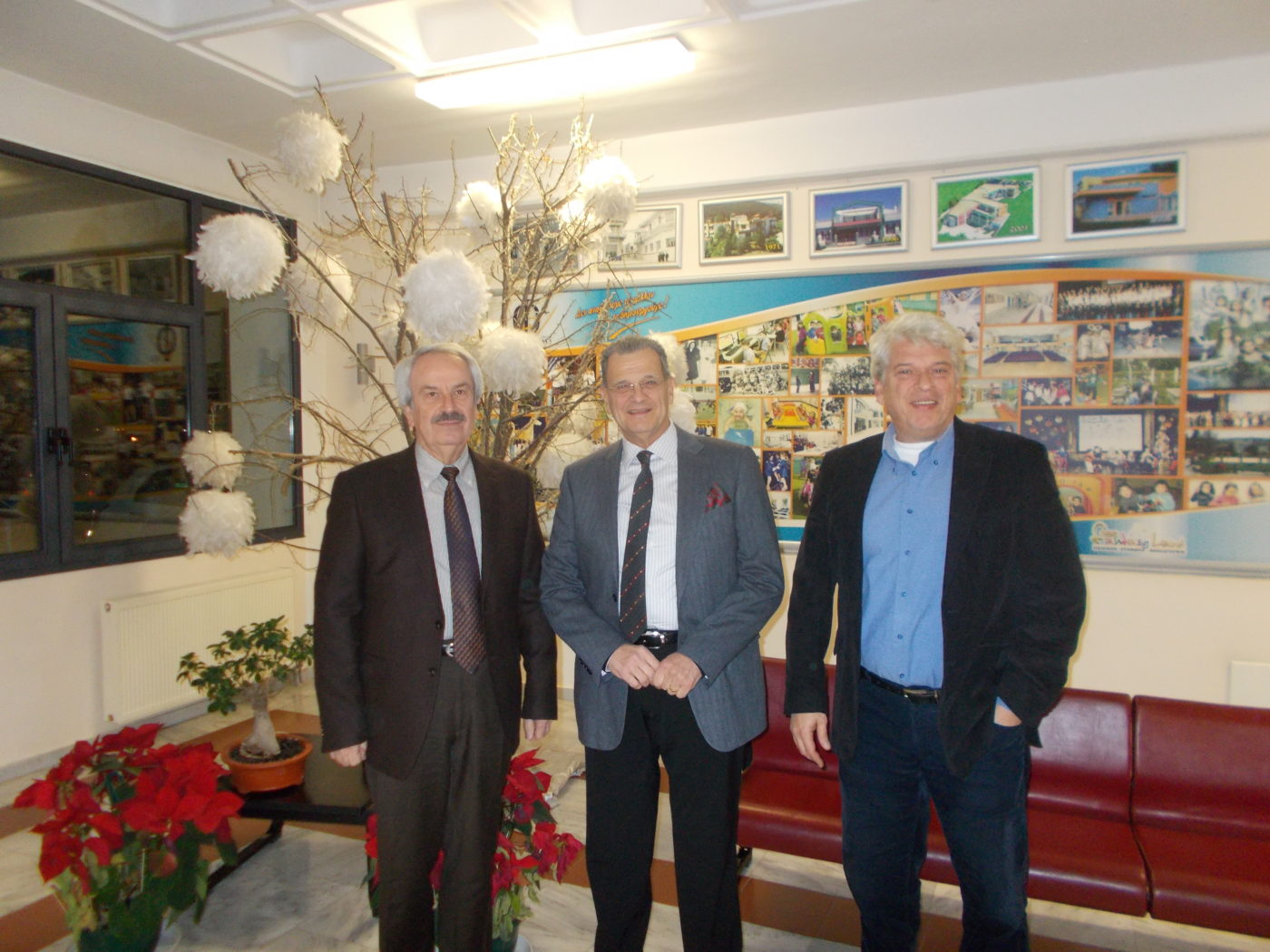 DSCN1569 Καθηγητές που πραγματοποίησαν την παρουσίαση